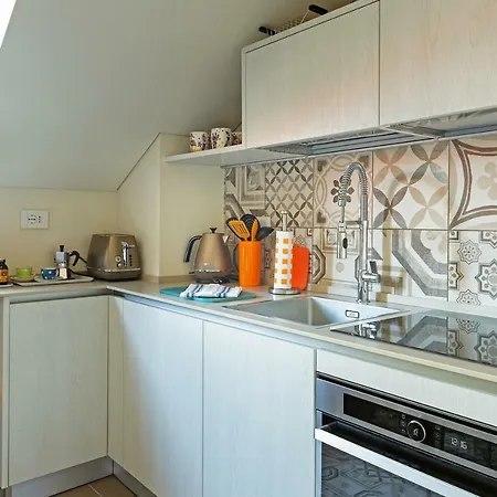 Lägenhet Renovated Penthouse Duomo & Via Torino